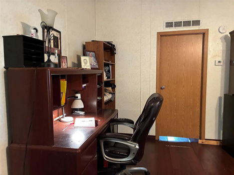 cc663e2e3efe42275699fce44bf38df9-uncropped_scaled_within_1536_1152