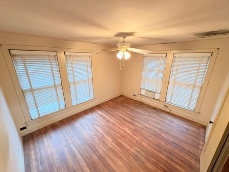 05972453-2B25-4E5D-BF46-14D636BA5B27