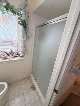 13A8F9CF-2DE7-41AC-B10E-B5156E476DD0