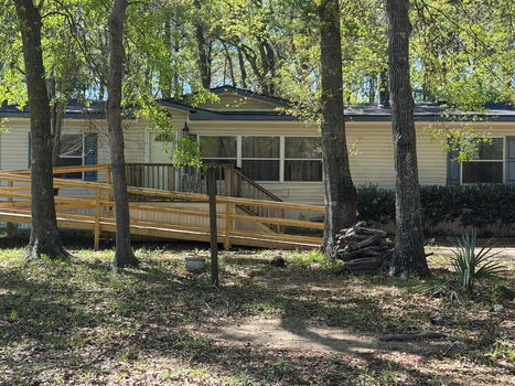 3CD8E048-62B5-4A94-8483-DF6AEA8C7A61