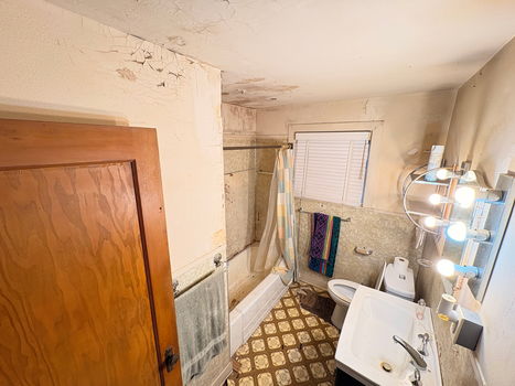 4E608D5C-B38A-4FD1-BA75-1469D36339CF