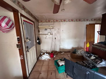 4F1209A5-5770-4ECD-A905-1B01C32E7BC7