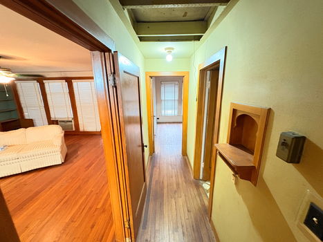 5AF37144-FD10-4624-B826-C10FC8744AF4