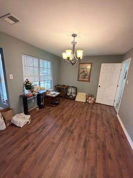 698F68E8-240B-4877-B9A6-57D1782BC35F