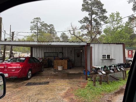 C0B3DE35-ED11-4671-A78D-E6A470AED600