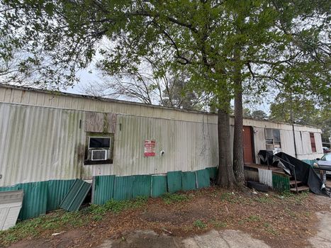 C32A231A-E01B-430A-B6E1-4A68699A4996