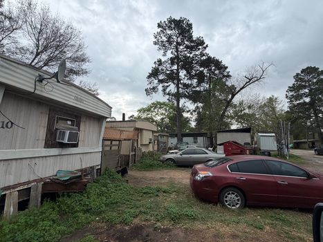 CEA94B93-6934-4CD4-8E81-FD23EC29363C