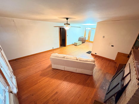 CEF4E9F4-D23C-4E29-9CF9-7F78567BAEFB