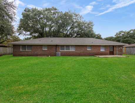 1702 Olive St (15)