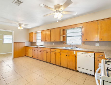 1702 Olive St (3)