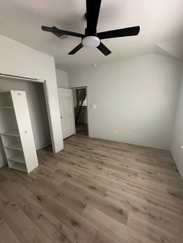 4EB5AE32-8FB5-41BB-A554-B8AB27B95D6A