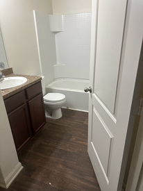 AA51B891-61D2-4893-A3DE-66E5EA99DAA1