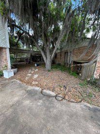 E53941A2-ED35-4AFA-9EE8-00B4B73640C6