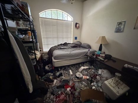 EFF792E4-AA25-40CF-AEA8-9B03A7AE484D