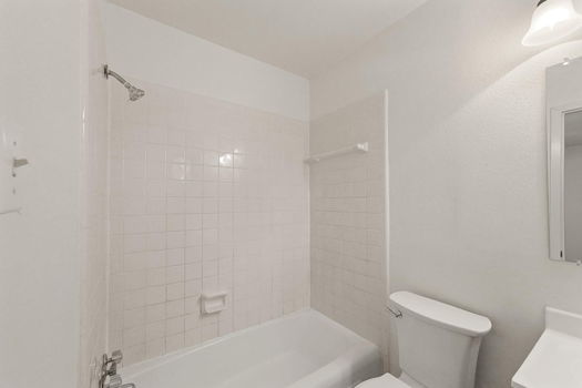 3f39b042