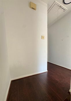 d8819d45