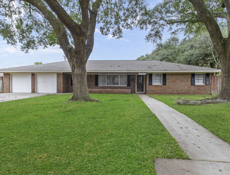 1702 Olive St (16)