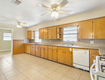 1702 Olive St (3)