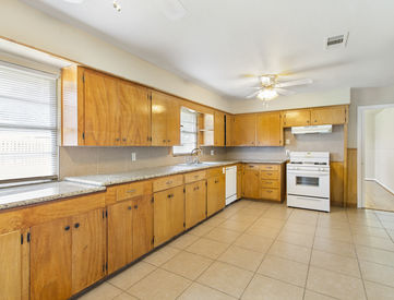 1702 Olive St (4)