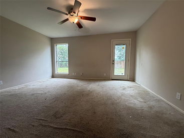3f39b042