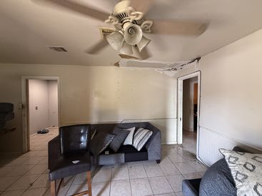 3215-Bond-St-02