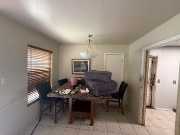 3215-Bond-St-04