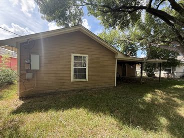 3215-Bond-St-32
