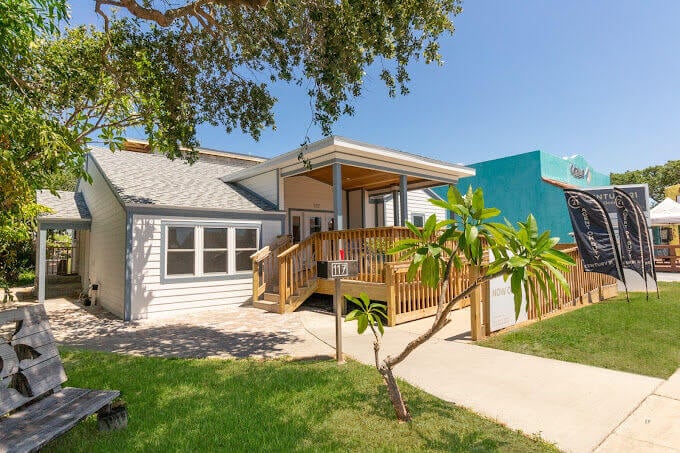 CENTURY 21 Ocean Cocoa Beach