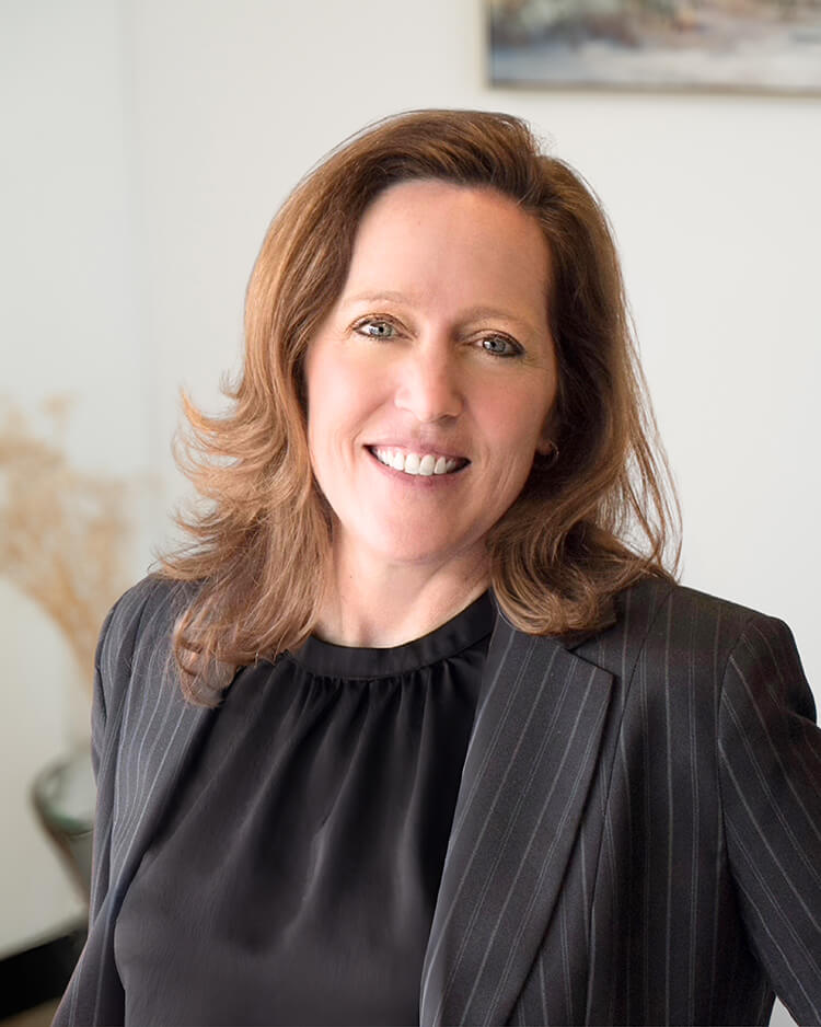 Noele-DiSano-Director-of-Marketing