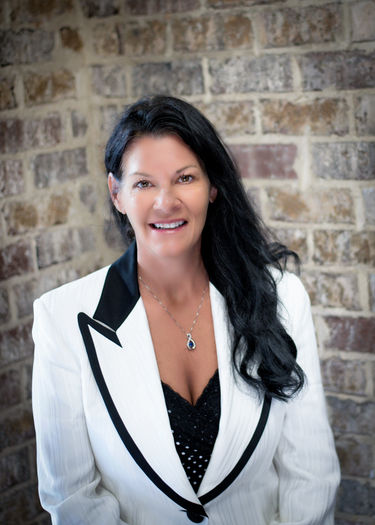 Lisa Bowles
