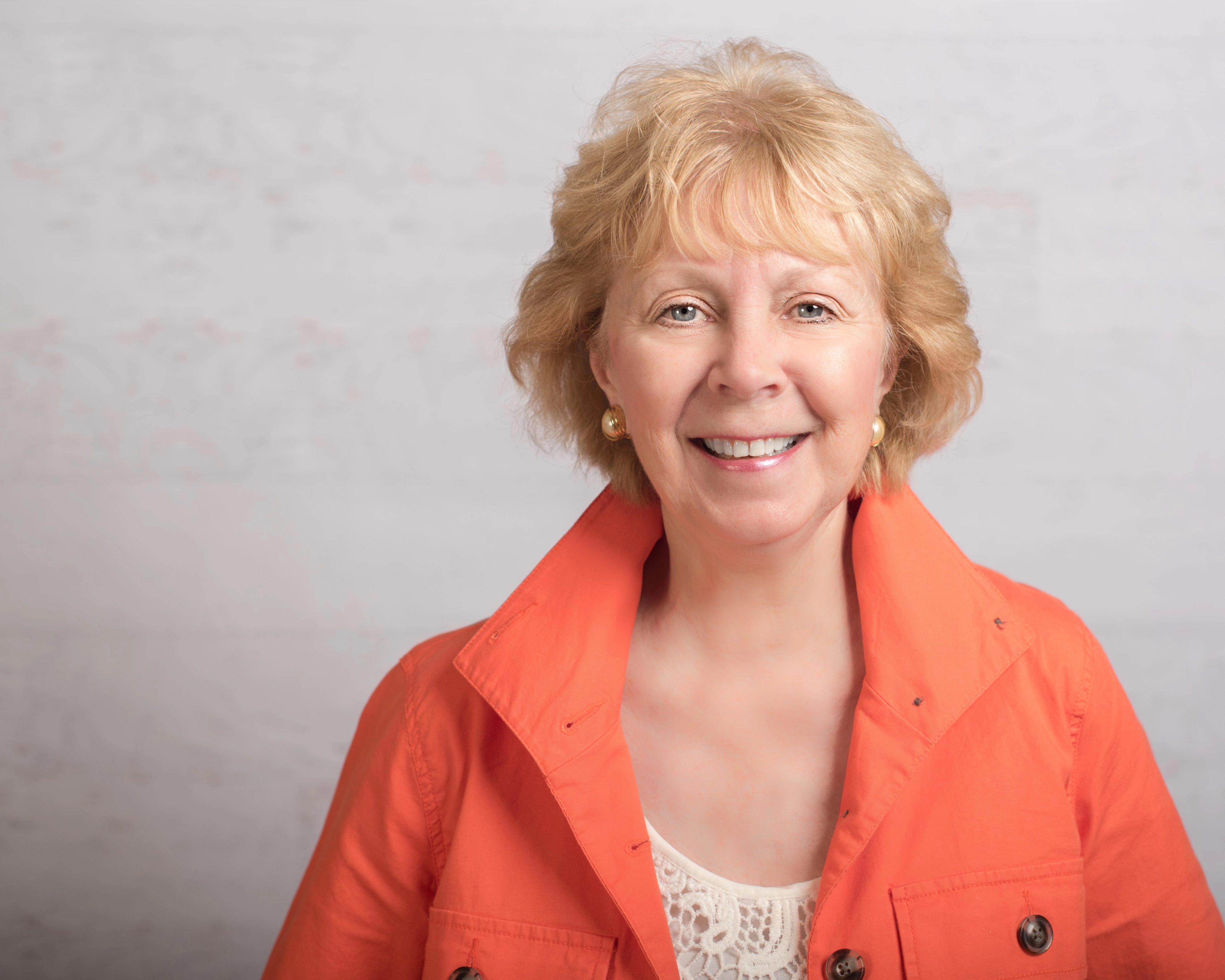 Littell, Carolyn