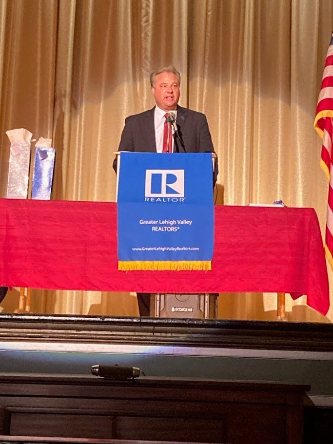 c3ed854b633a1d5597a06035883e9d80f7e3f480-2 (1)