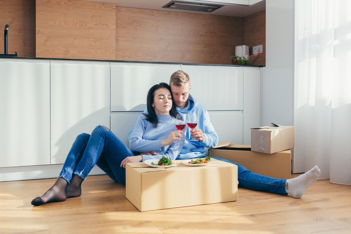 Here are 5 Homebuying Tips For Newlyweds