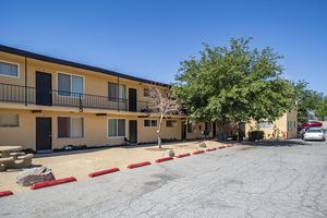 15747 Sueno Ln Victorville, CA, United States