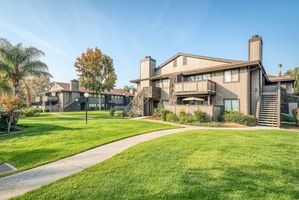 67f69fd7245b217bad1f6170_IMG-1012