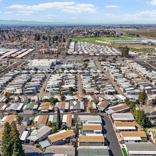 Manufactured Housing Market Trends and Investment Outlook for Mobile Home Parks in a Higher Rate World