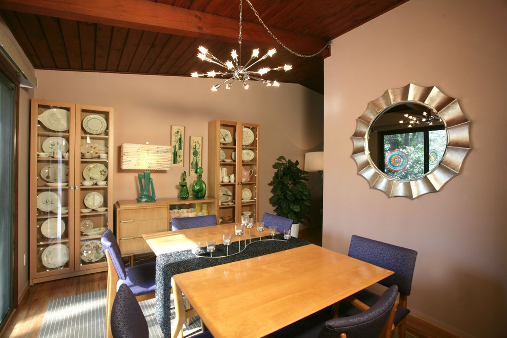 #northcres, #atomicranch, #midcenturymodernhomes, #atalntaMidCenturymodern, best realtor for midcentury modern homes