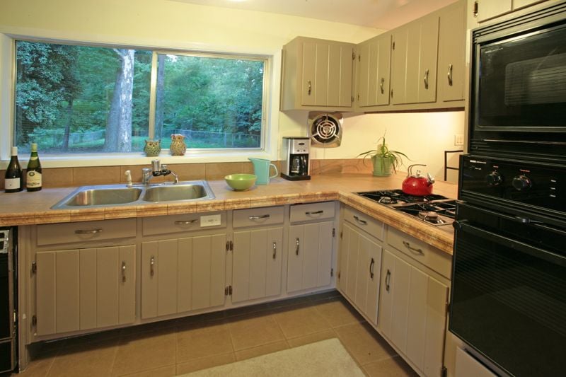 #atomicranchhomes, #midcenturymodern, #northcrestMCMhomes, #atlantaMidCenturyModern, best realtor for unique homes