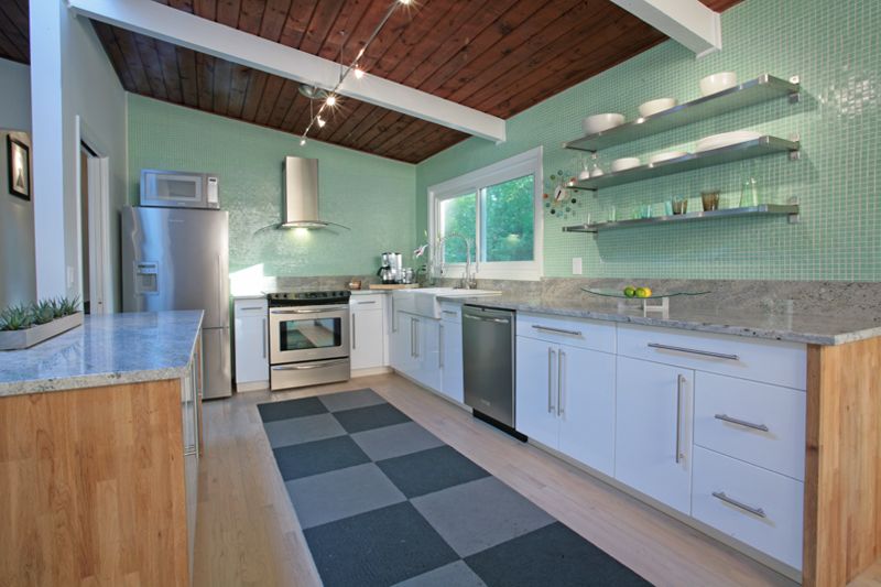 #MCMnorthcrest, #atlantaMidCenturymodern, cool mid-century modern homes, best realtor for Mid-century modern homes, unique home specialist