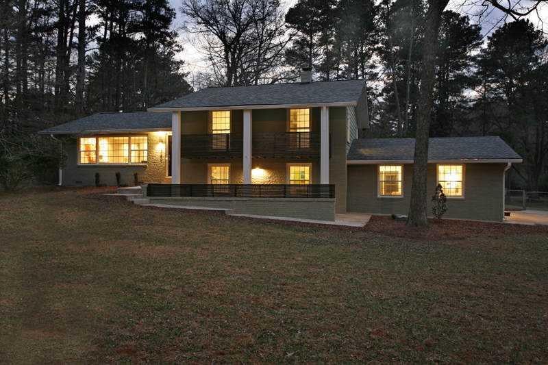 #Northcrest, #modernNorthcrest, #NorthcrestMidCenturymodern, mid-century modern renovations, best realtor for mid-century modern homes
