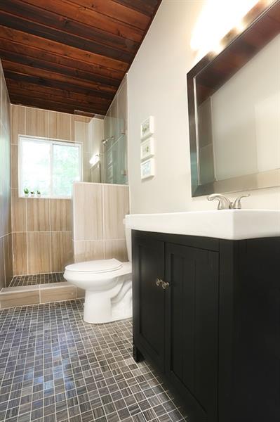 #midcenturymodern, #atlantaMidCenturyhomes, unique homes Atlanta, top selling Atlanta listing agent, Northcrest modern homes, Northcrest Swim & Tennis