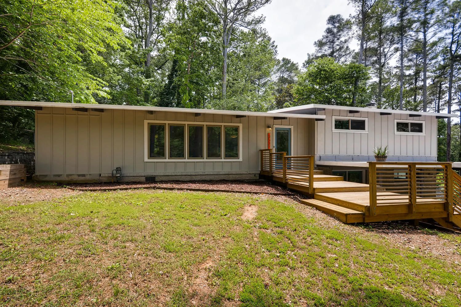 #midcenturymodernatlanta unique homes Atlanta, best Atlanta realtor, Northcrest Swim & Tennis Club atlantaMidCenturymodern, top selling Atlanta lislting agent,