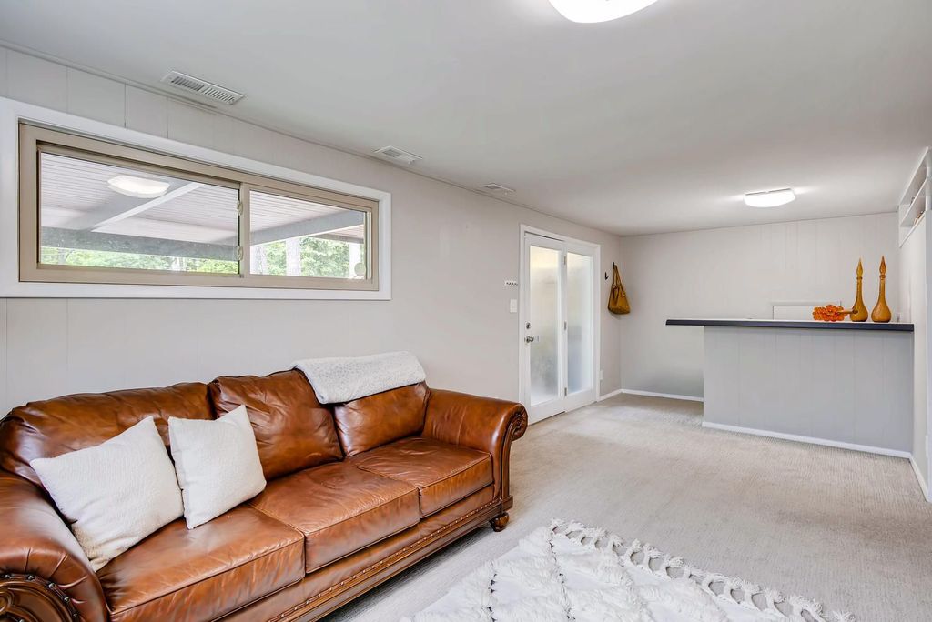 #northcrestMidCenturymodernhomes, #midcenturymodernatlanta, #atlantaMidCenturymodern, top selling Atlanta listing agent, unique Atlanta homes