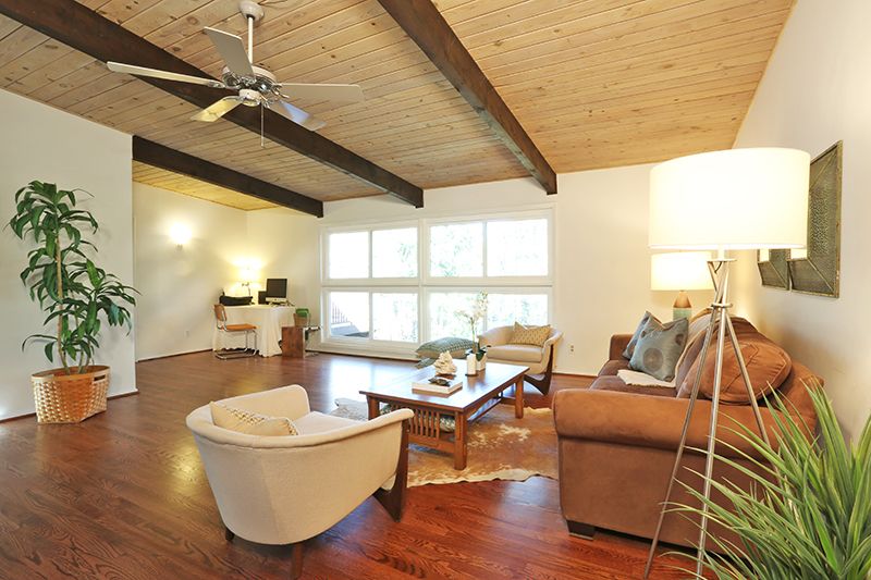Northcrest mid-century modern, #atlantaMidCenturyhomes, #uniquehomesatlanta, #MCMhomesNorthcrest, best Atlanta realtor, top selling Atlanta real estate agent