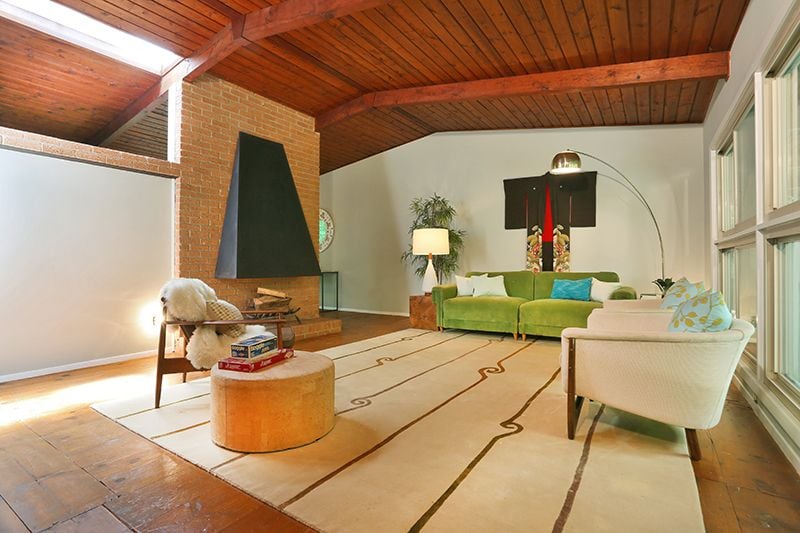 Northcrest Mid Century modern homes, #atlantaMidCenturymodern, #uniquehomesatlanta, top selling Atlanta listing agent, best real estate agent for MCM homes, #MCMhomes, best Atlanta real estate agent