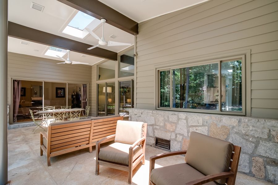 #atomicranchhomes, #atlantaatomicranch, #midcenturymodernatlanta, #uniquehomesataltna, #MCM homes