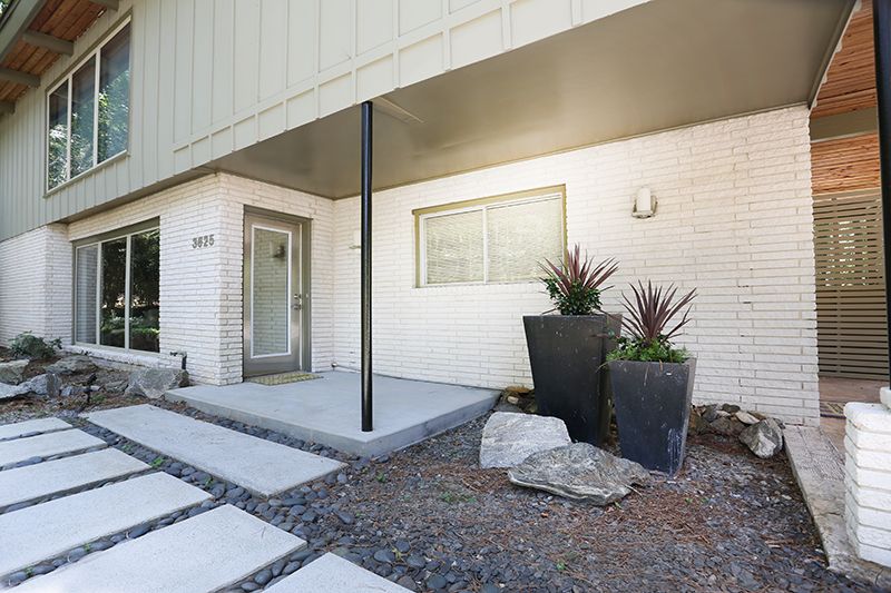 MCM homes for sale, Northcrest mid-century modern homes, top selling Atlanta listing agent, unique homes Atlanta, best Atlanta MCM realtor, contemporty homes for sale, mid-century modern Atlanta