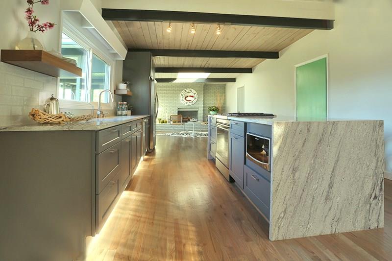 #modernhomesatlanta, #northcrestmidcenturyhomes, top selling Atlanta listing agent, unique home specialist, best Atlanta realtor