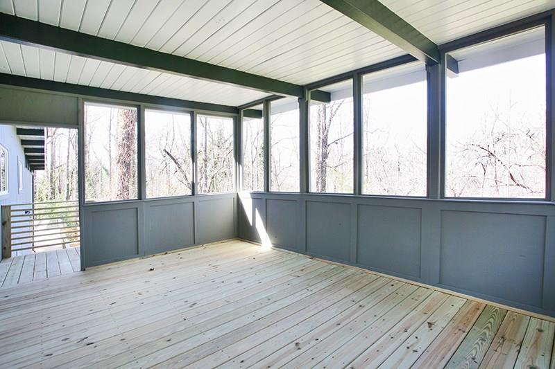 #midcenturymodernatlanta, #northcrestmidcenturyhomes, #atlantaMidCenturymodern , best Atlanta realtor, top selling Atlanta listing agent unique home specialist, modern homes 