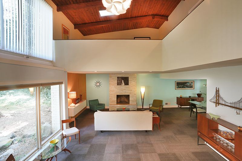 midcenturymodernhomes, #atlantaMidCenturymodern, #uniqueatlantahomes, top selling listing agent, #northcrestmidcenturymodern, best Atlanta realtor